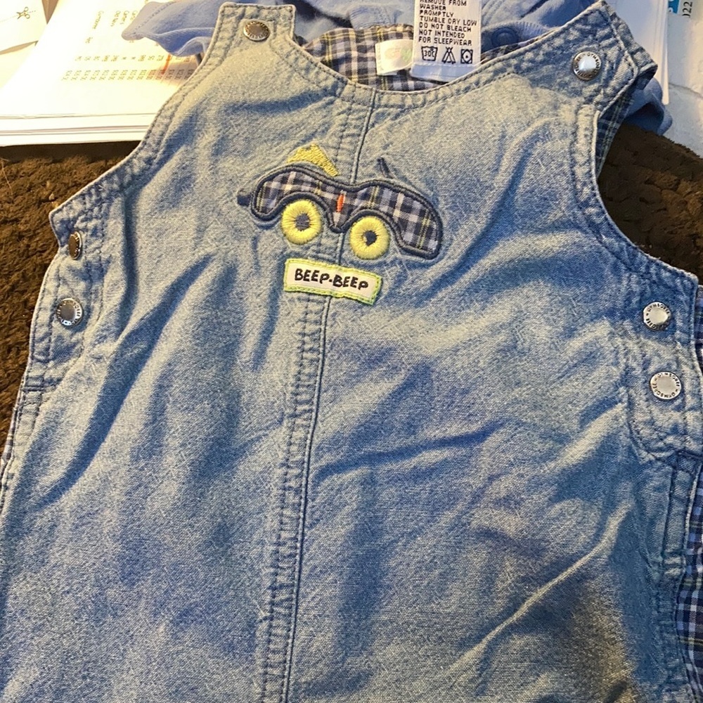 FINAL MARKDOWN Gymboree newborn shortall